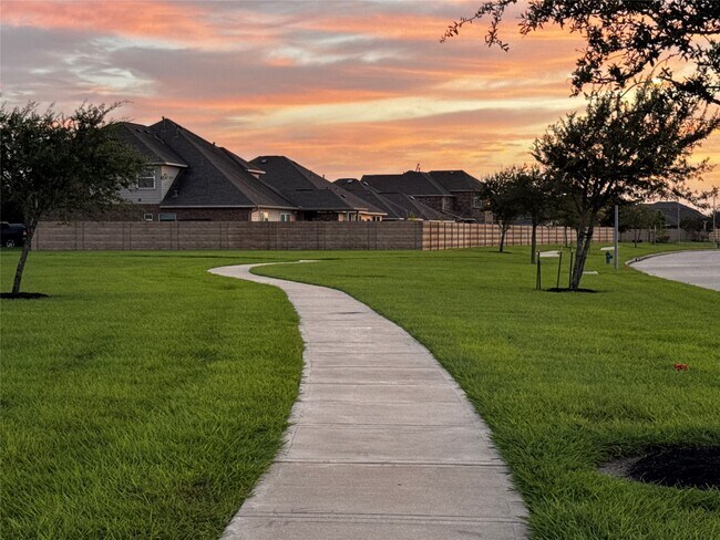 Photo - 1819 Opal Peach Dr