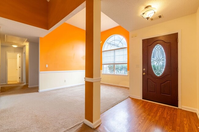 Photo - Move-In Ready 4 Bedroom Beauty in South Fulton!!