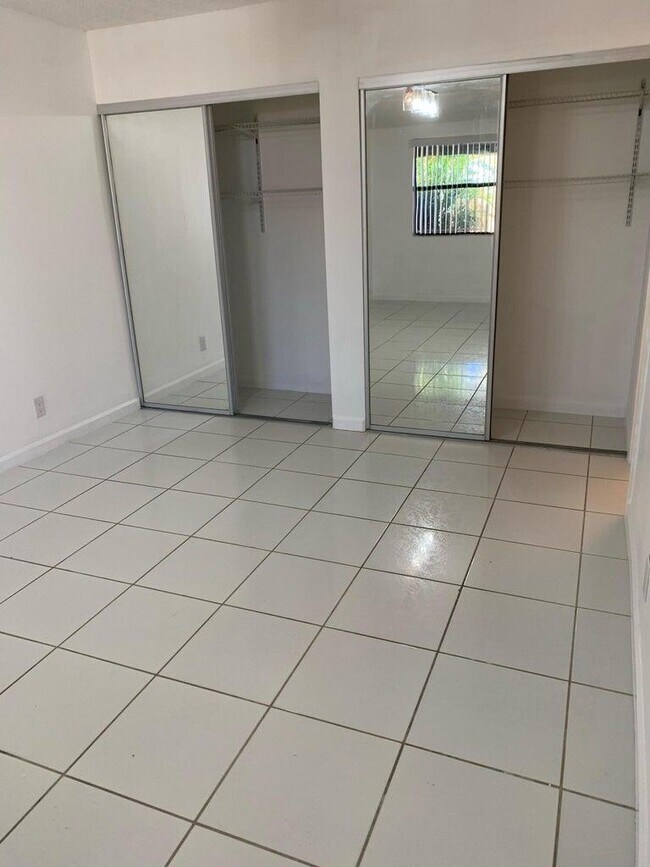 Photo - 4958 Alder Dr