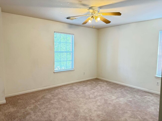 Photo - 4710 Meadowthorn Ct