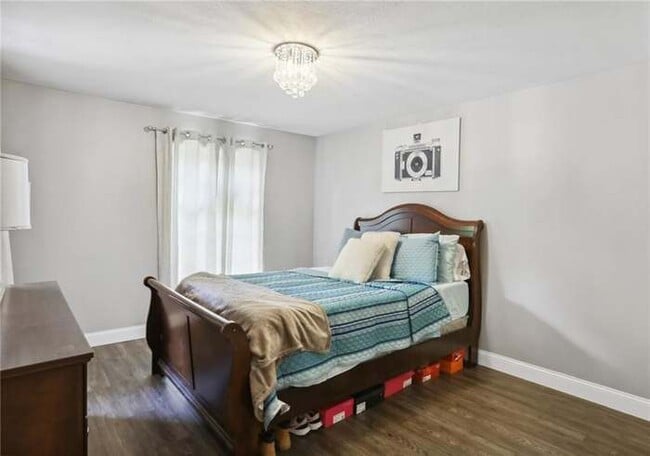 Bedroom - 3117 Colonial Way Unit J