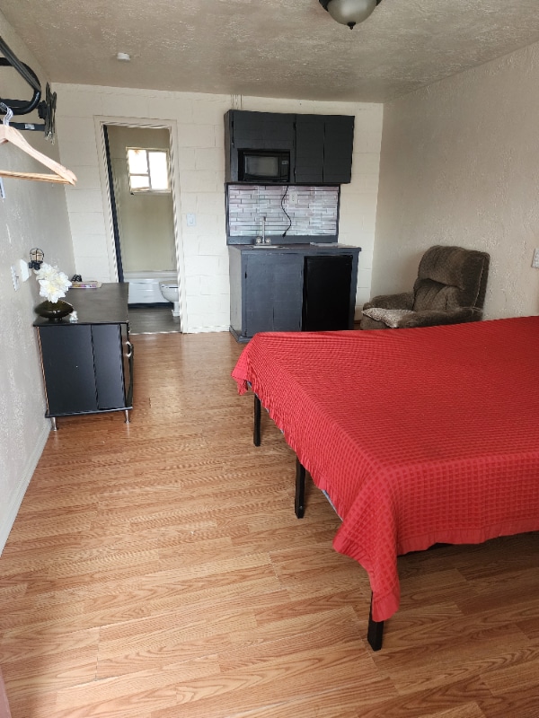 Photo - 309 E 3rd Ave Unidad 1