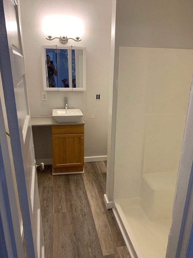 Photo - 526 E 8th Ave Unit Apt 3