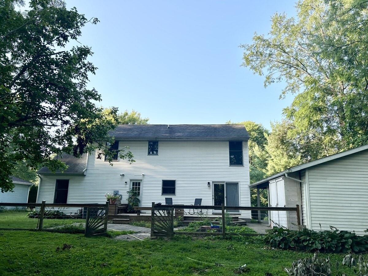 Photo - 5904 Phyllis St