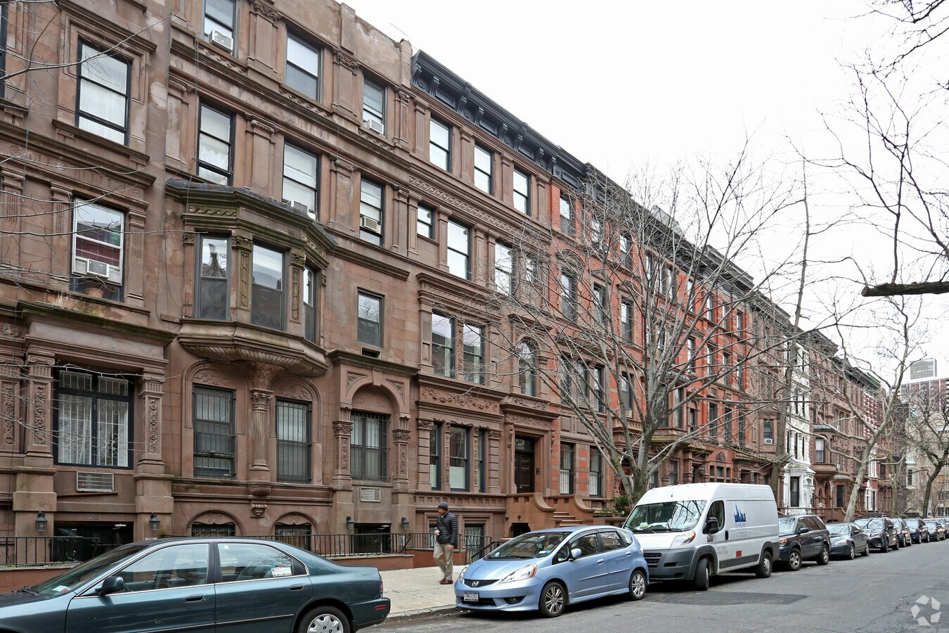 Photo - 32 W 88th St