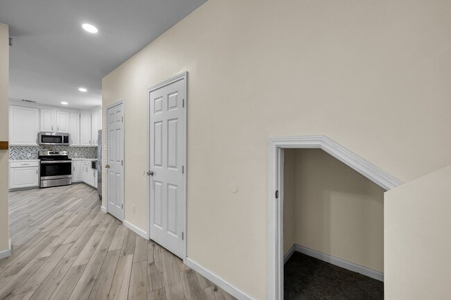 Photo - 16818 W Alderson