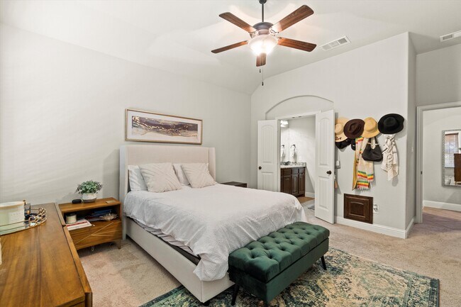 Photo - 1525 Avenue A