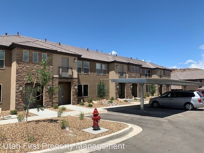 3 br, 2.5 bath House - 3239 S 840 E #7 - 3 br, 2.5 bath House - 3239 S 840 E #7