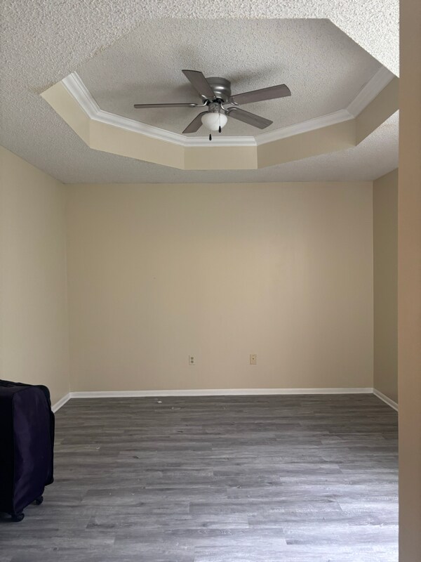 Photo - 5213 Berryville Ct