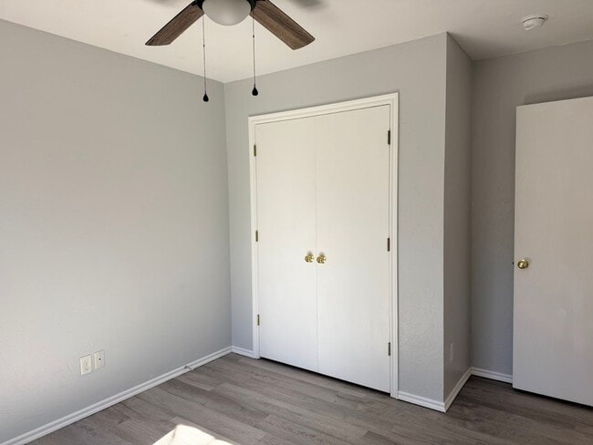 Photo - 4 Bedroom - 2 bath duplex located near campus and State Highway 9