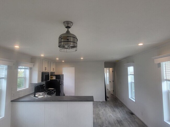 Photo - 43 Partridge Ln