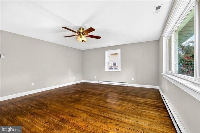 Photo - 46 Browning Ave