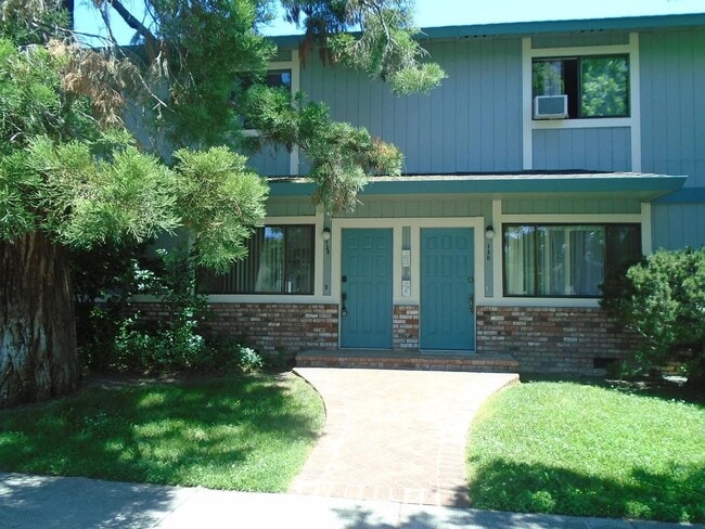 Building Photo - 132 S Main St Unit SouthMainStreet126