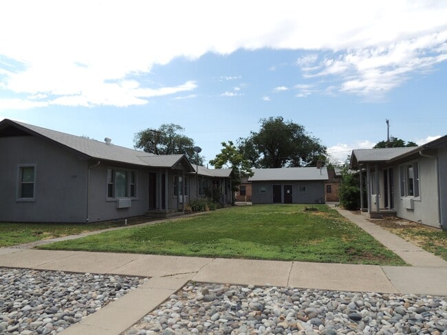 Photo - 1151 Belford Ave Unit 1