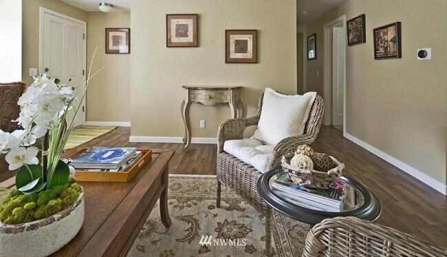 Photo - 10632 SE 4th St