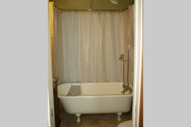 Photo - 1509 Dutch Ln