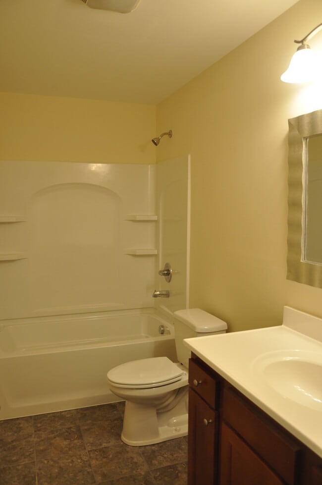 Photo - Now Pre-Leasing for Fall Semester 2026