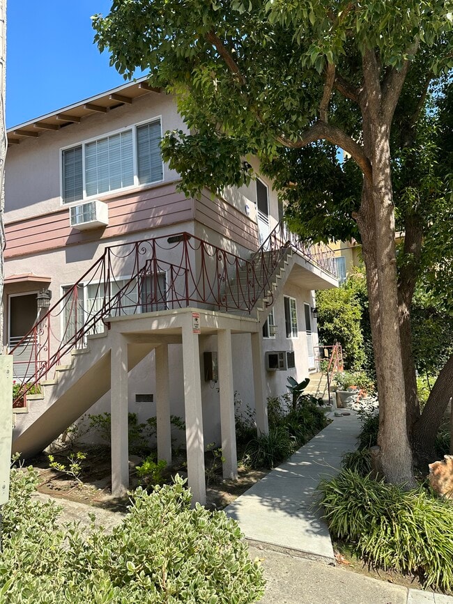 Photo - 314 N Kenwood St Apartments Unit 314