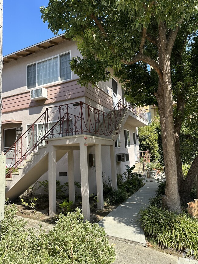 Building Photo - 314 N Kenwood St Unit 314 Rental