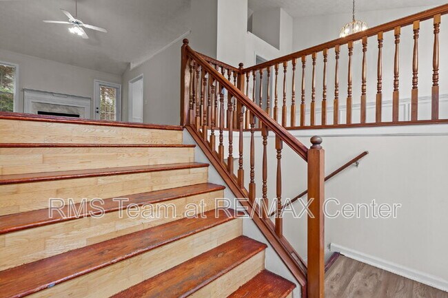 Photo - 4225 Hopkins Bluff Way