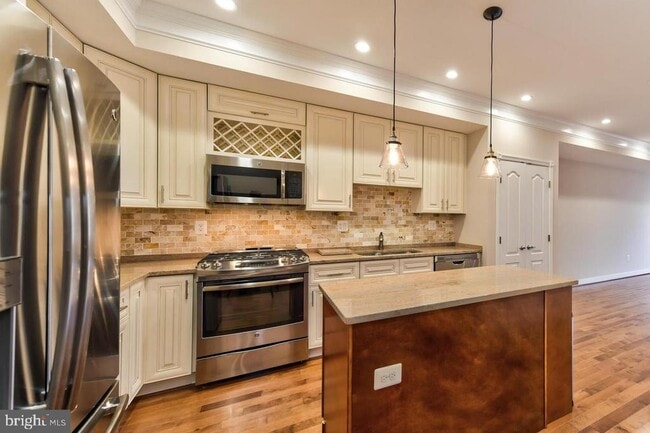 Photo - 59 R St NE