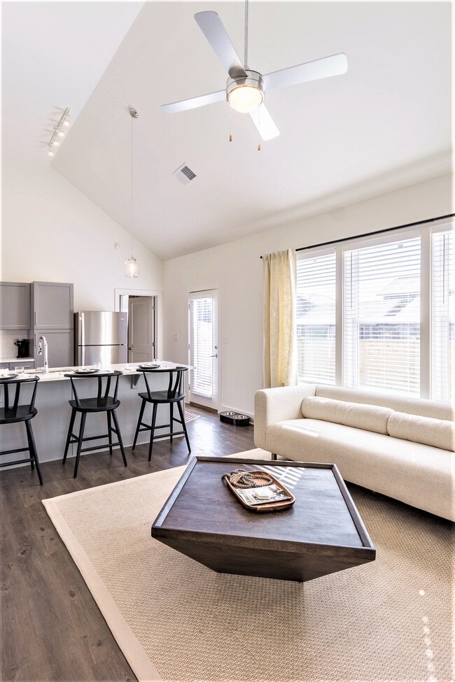 Photo - The Cottages at Old Monrovia