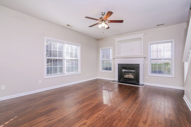 Photo - 4049 Laurel Glen Dr