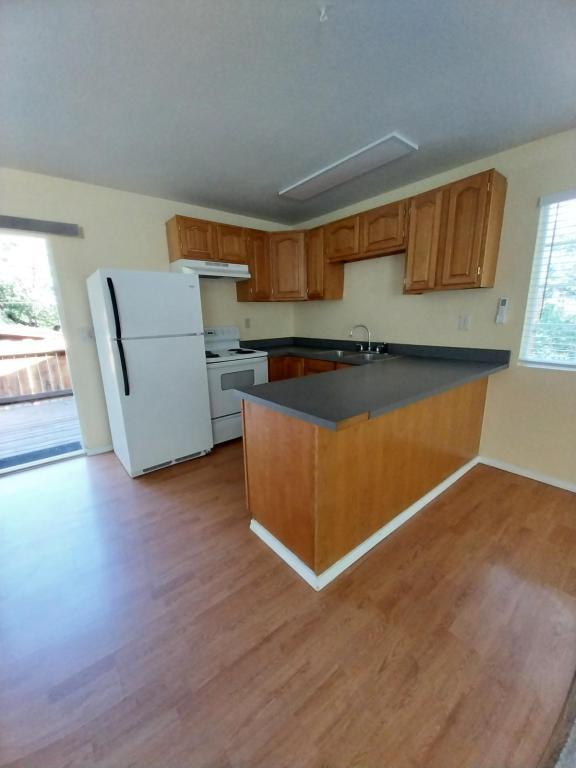 Photo - 327 Randy Dr