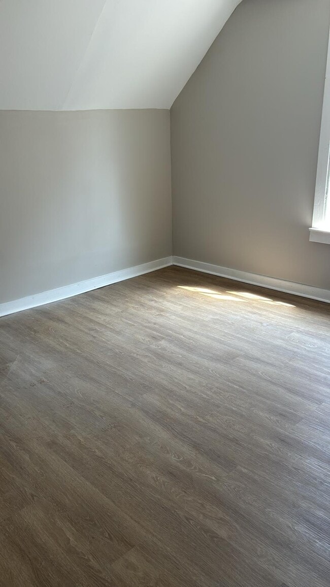 Photo - 606 W North St