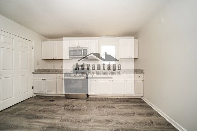 Photo - 1345 D F Fuller Dr