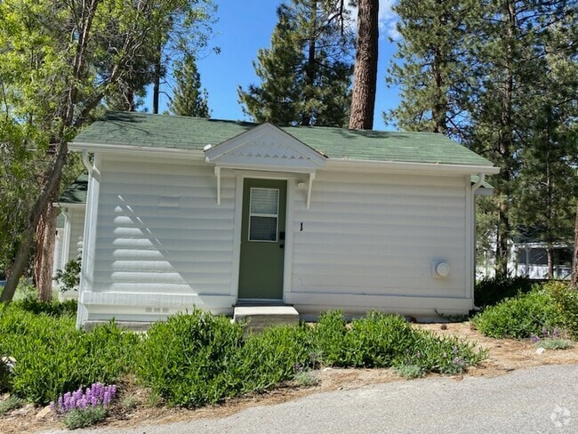 Building Photo - 784 Berkley Ln Unit 1 Rental