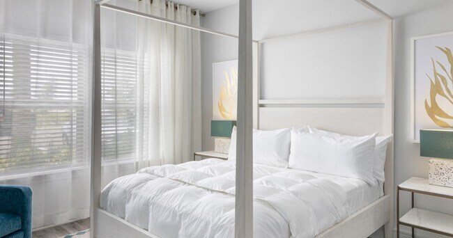 Photo - Hue Watercolor Place