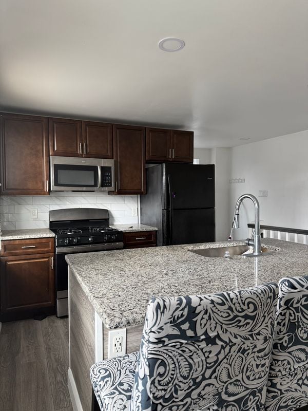 Photo - 6135 Vine St