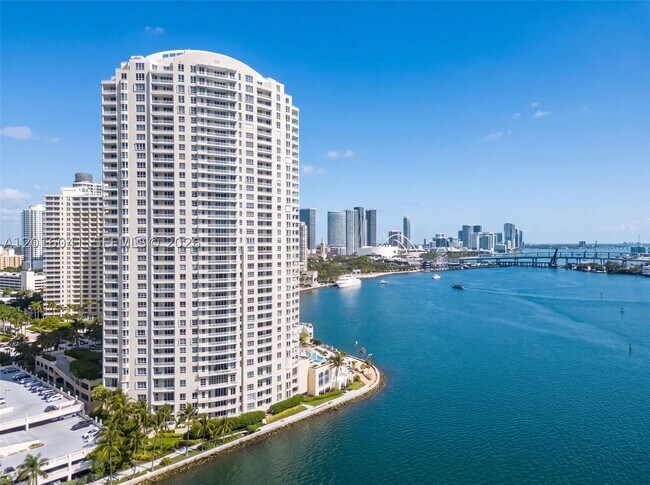 Photo - 808 Brickell Key Dr Unit 3304