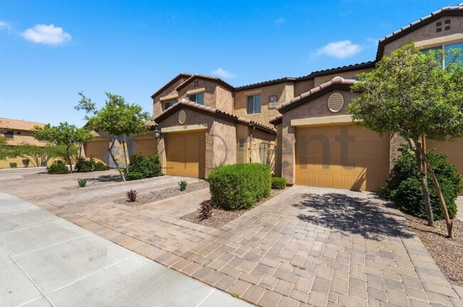 Photo - 250 W Queen Creek Rd