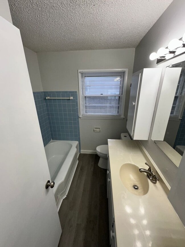Photo - 3 bed 2 bath