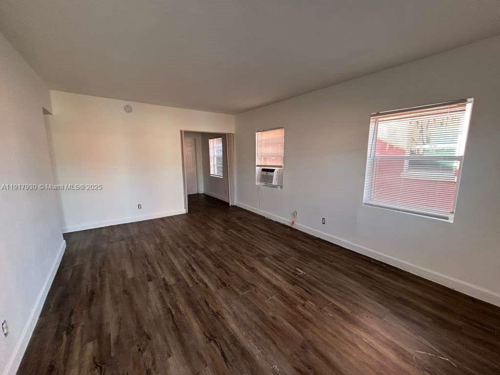 Photo - 2316 Madison St Unit 5