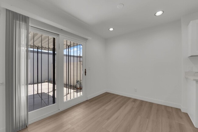 Photo - 3100 Chadford Pl
