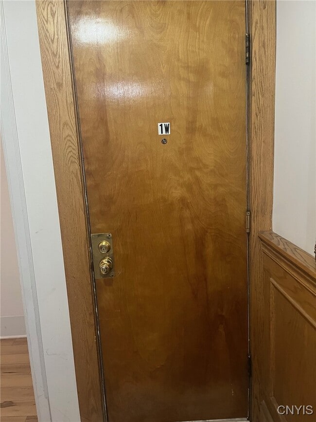 Photo - 1108 Madison St