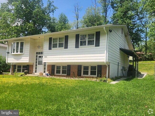 Building Photo - 13416 Tamarack Rd Rental