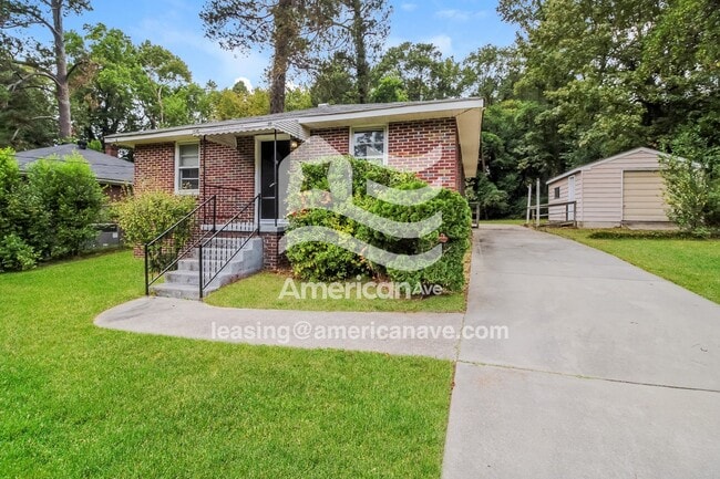 Photo - 5217 Spalding Ave