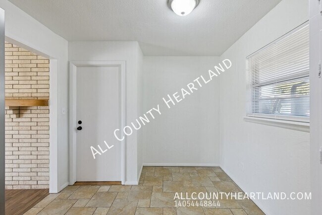 Photo - 4236 NW 48th St