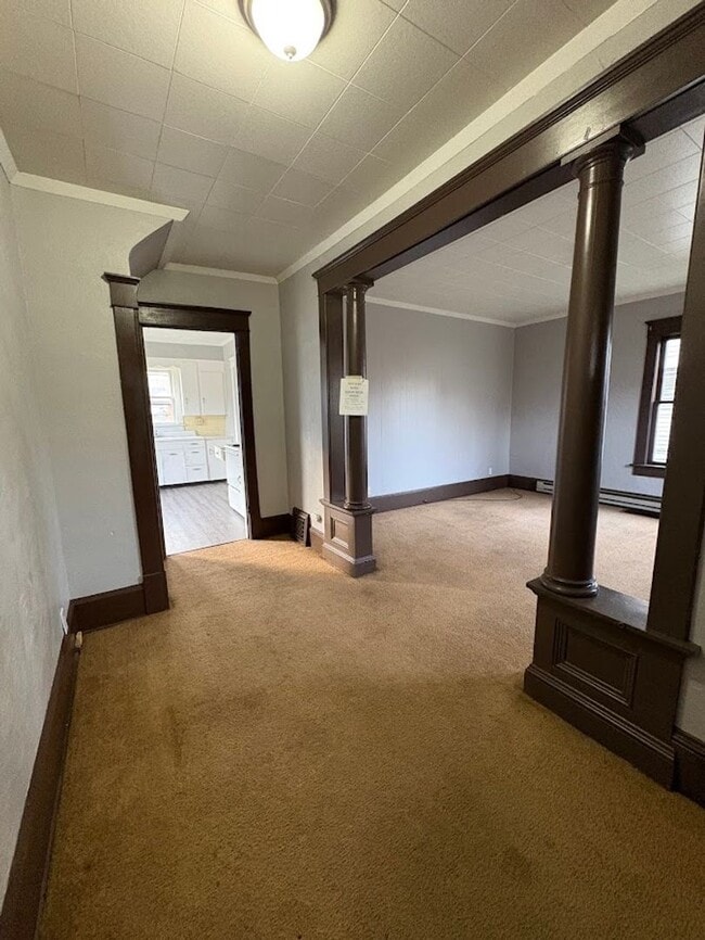 Photo - 1411 Spring Ave NE Unidad 1411 Spring Ave NE - Floor 1