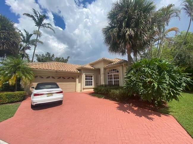 Building Photo - 20892 La Questa Ct