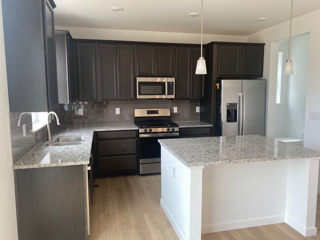 Photo - 4096 Chasm Lk Dr