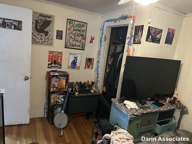 Photo - 76 College Ave Unit #R