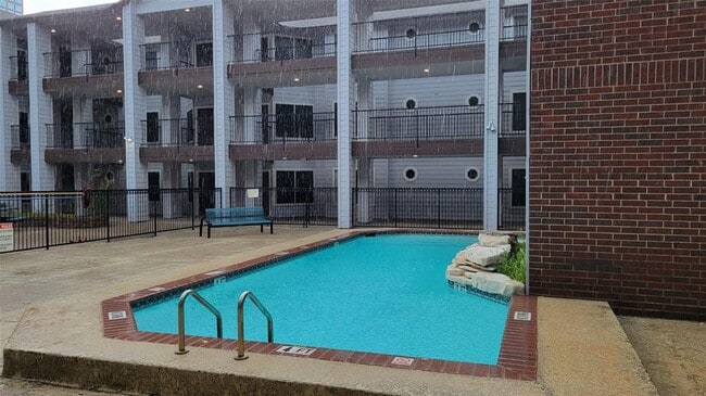 Photo - 501 W 26th St Condo Unit 120