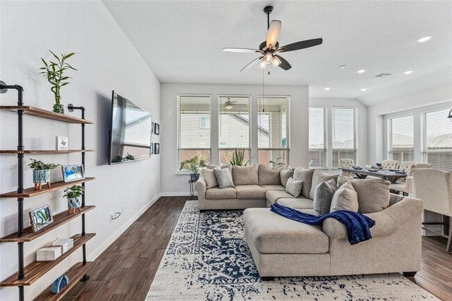 Photo - 116 Docking Iron Dr