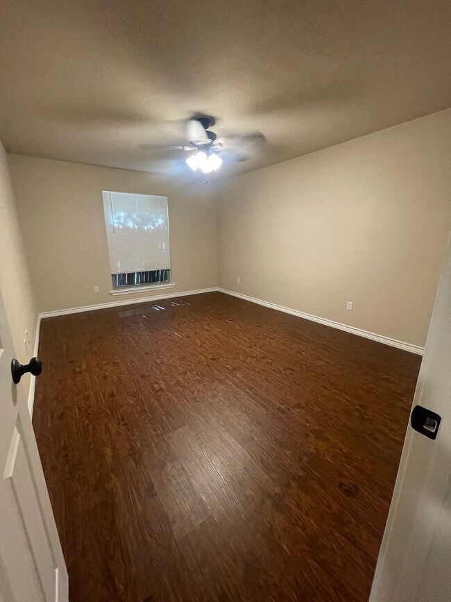 Beautiful home in Azle, complete remodel, Rental House Rental in