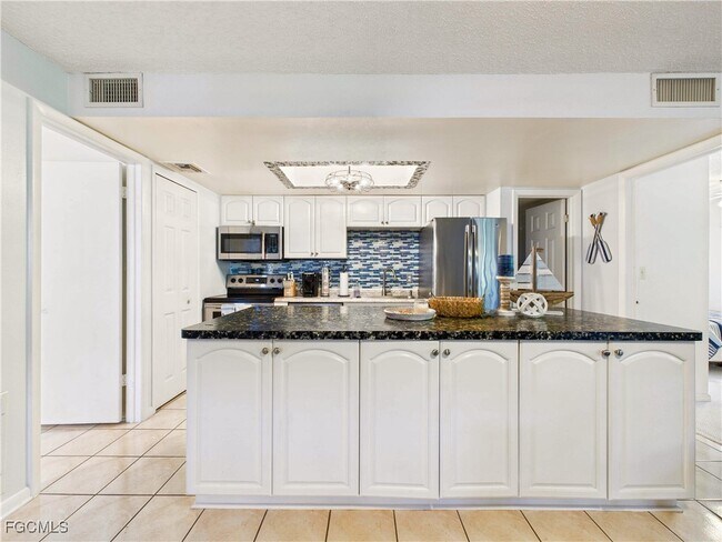 Photo - 232 Palm Dr Unit 47-5